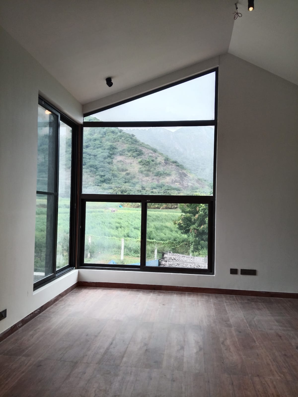 GK Constructions Premium Modern Residential Home Architecture